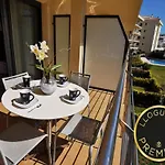 Apartment In Roses Only 50 M From Beach